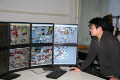 8面ディスプレイの稼動